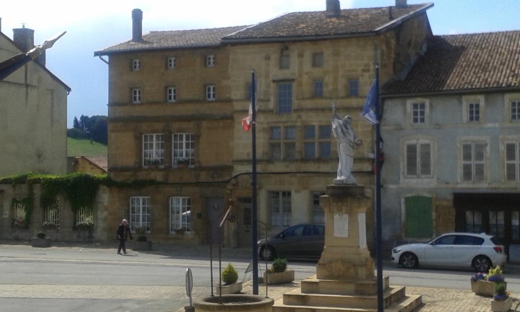 Auberge De Marville Exteriér fotografie